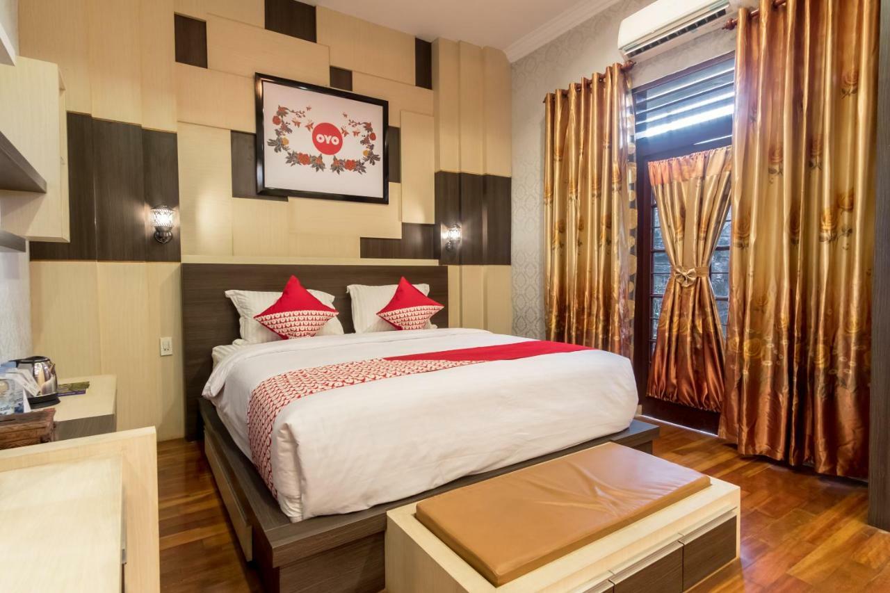 Oyo 619 Naufal Guest House Syariah Medan Exterior photo